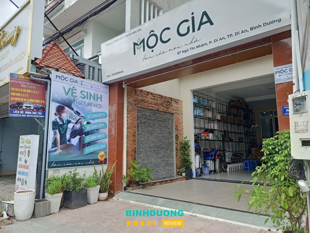 Vệ sinh công nghiệp Mộc Gia tại Dĩ An