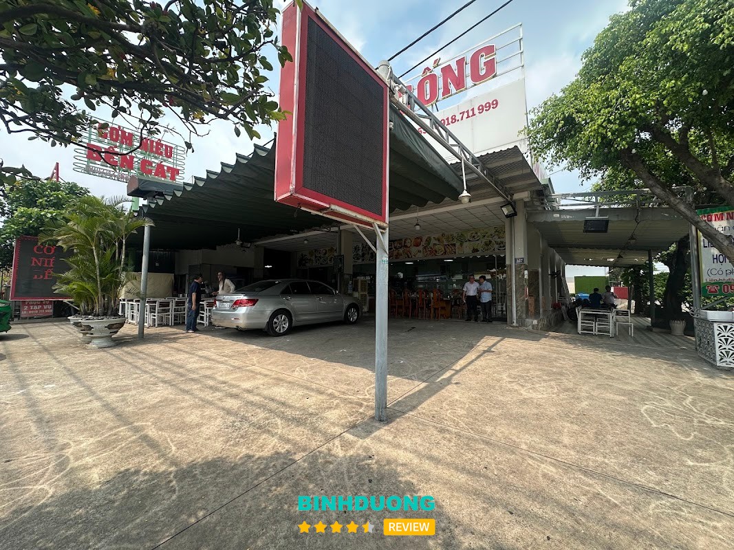 Cơm niêu Bến Cát Bến Cát