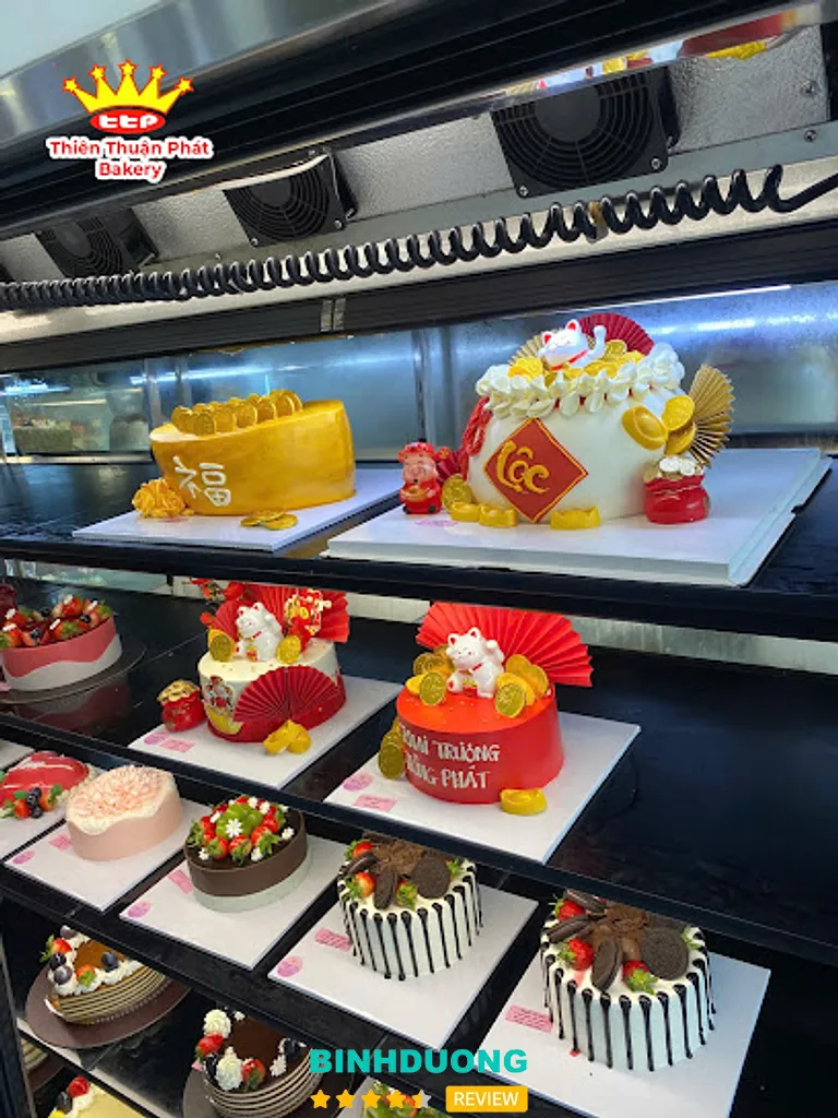 Thiên Thuận Phát Bakery: 165A CMT8, Thủ Dầu Một